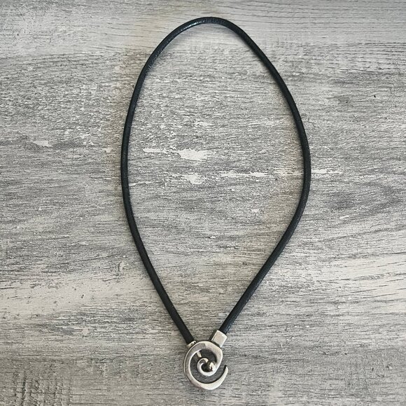 Black Leather Cord Choker Art Deco Silver Charm Necklace Hand Crafted - Picture 1 of 4